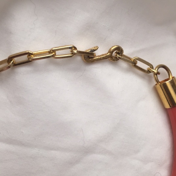 Vintage Pink Choker Necklace - Picture 3 of 3
